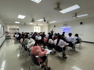 61. Day 1 โครงการพัฒนาทักษะด้านภาษาอังกฤษ สำหรับนักศึกษาครู